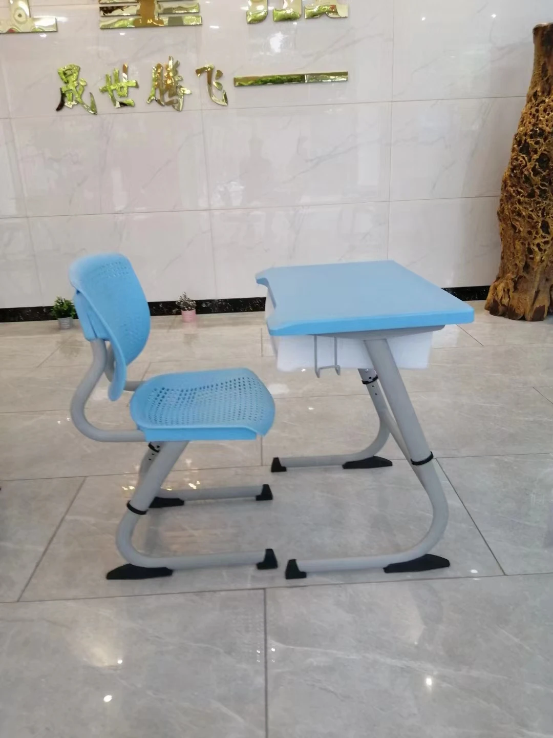 Tongsheng New Senior High School Teacher Design Iron Material Chairs Work Lab Table Desk For Classroom