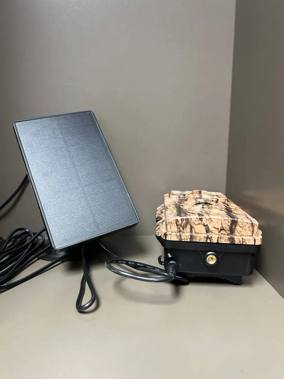 Game Trap Camera Power Supply Built In Battery Solar Panel For Hunting Camera