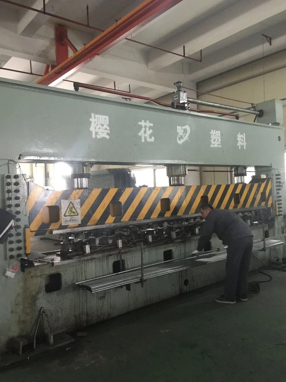 China manufacturer wholesale Steel carbon steel tank in factory