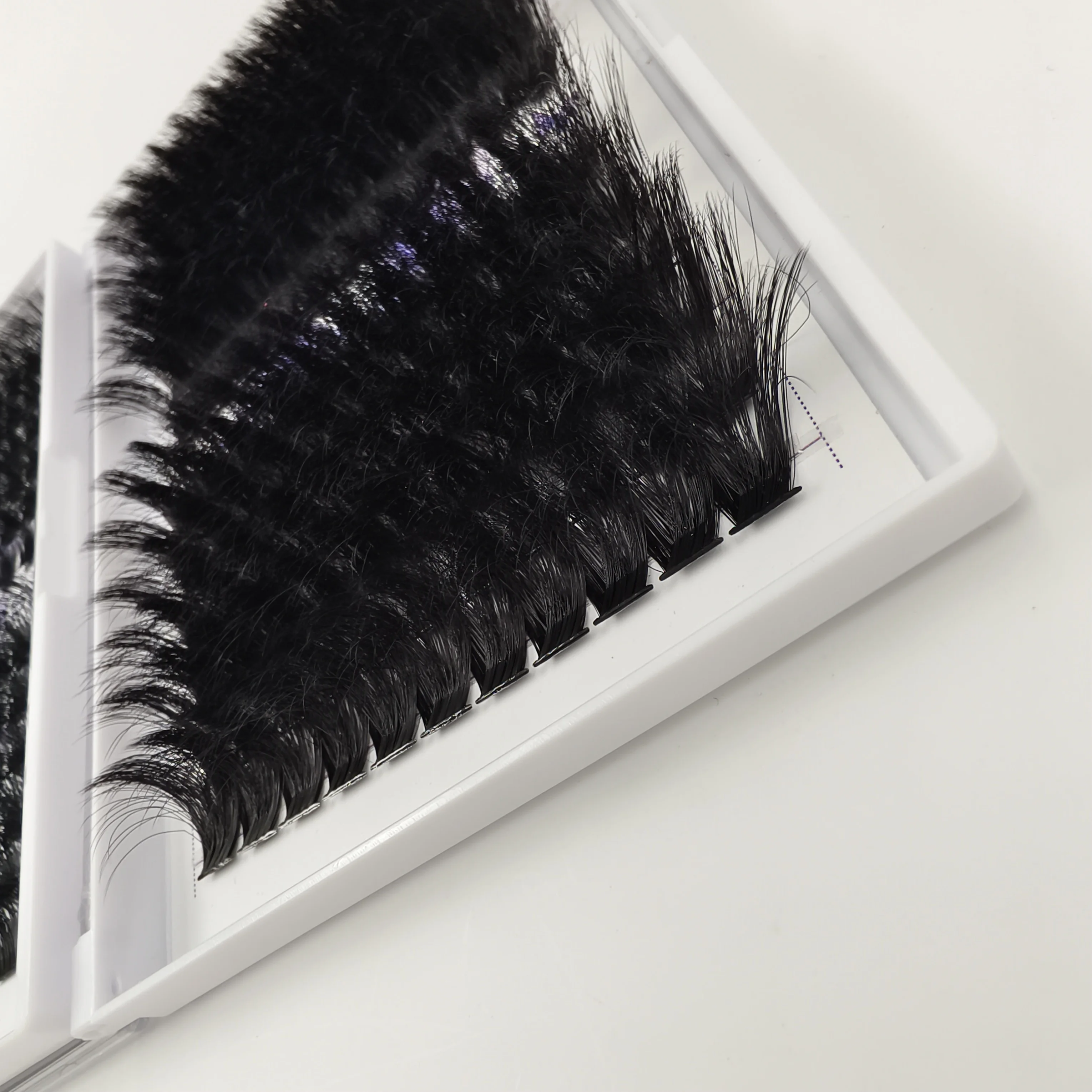 Factory Price Wholesale Natural Long Super Soft Fluffy Individual Cluster Eyelash Extensions Kit Handmade C D Curl Mix length