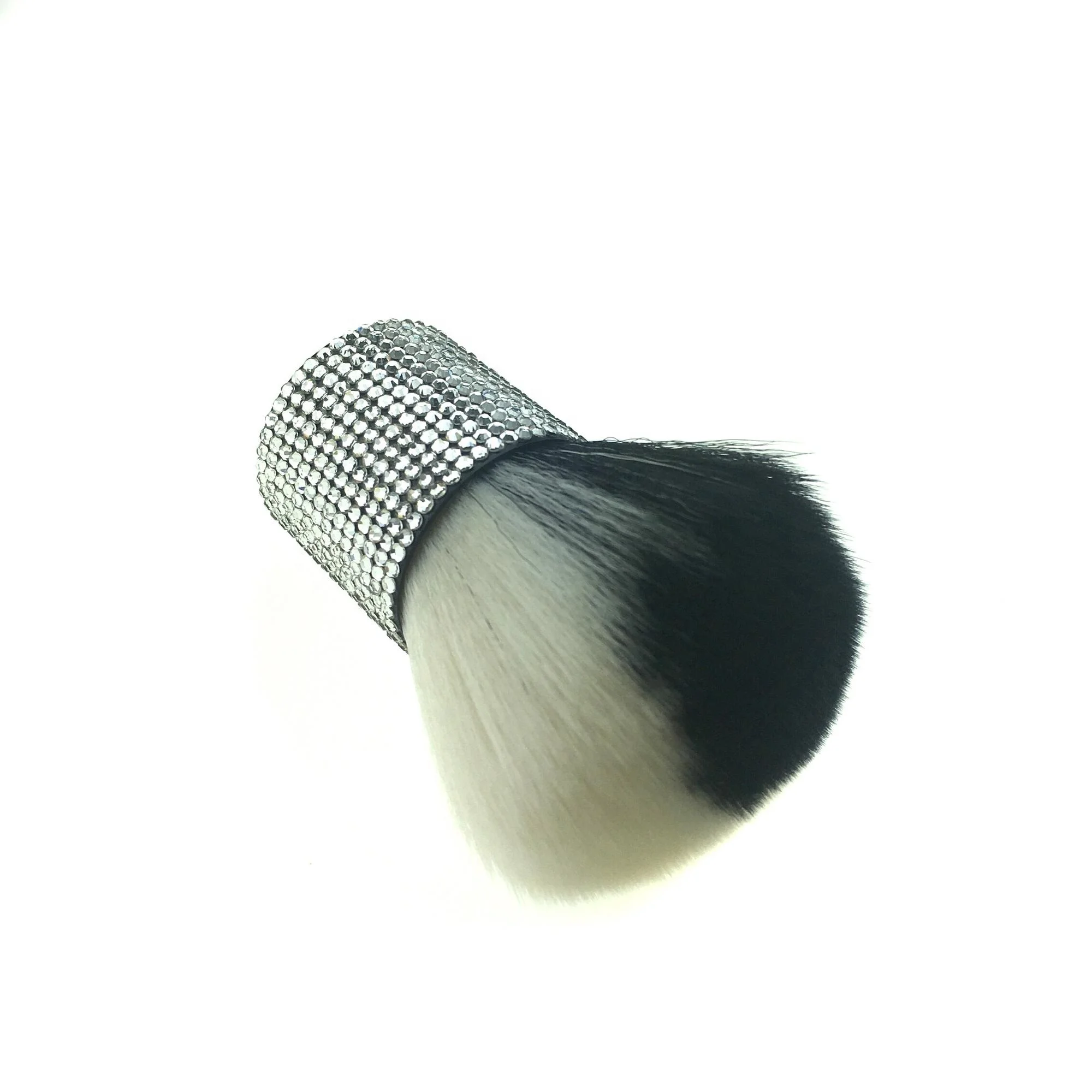 1pcs shenzhen magic vendor thick rhinestone handle kabuki face diamond short handle individual wholesale single makeup brush