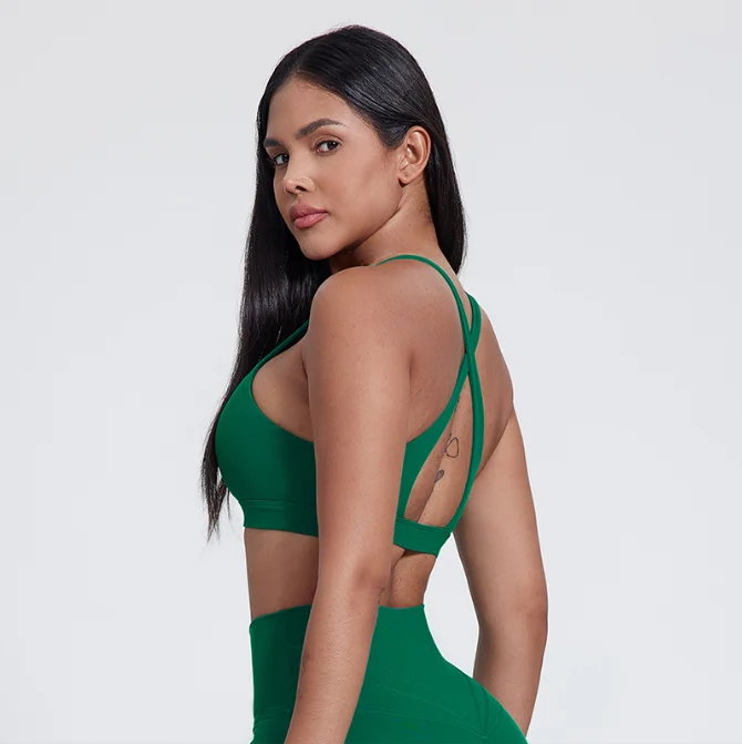 70%nylon 30%Spandex Buttery Soft Sports Bra Breathable Gym Top Woman Fitness Gymwear Custom Logo Sports Bra For Women