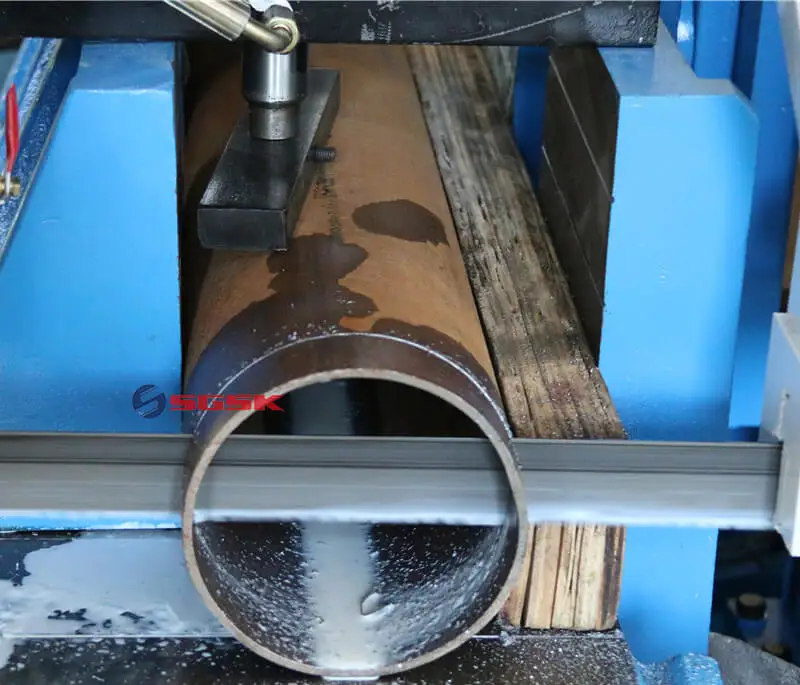 Double Column CNC Band Saw Machine GHS4250 for Metal Cutting