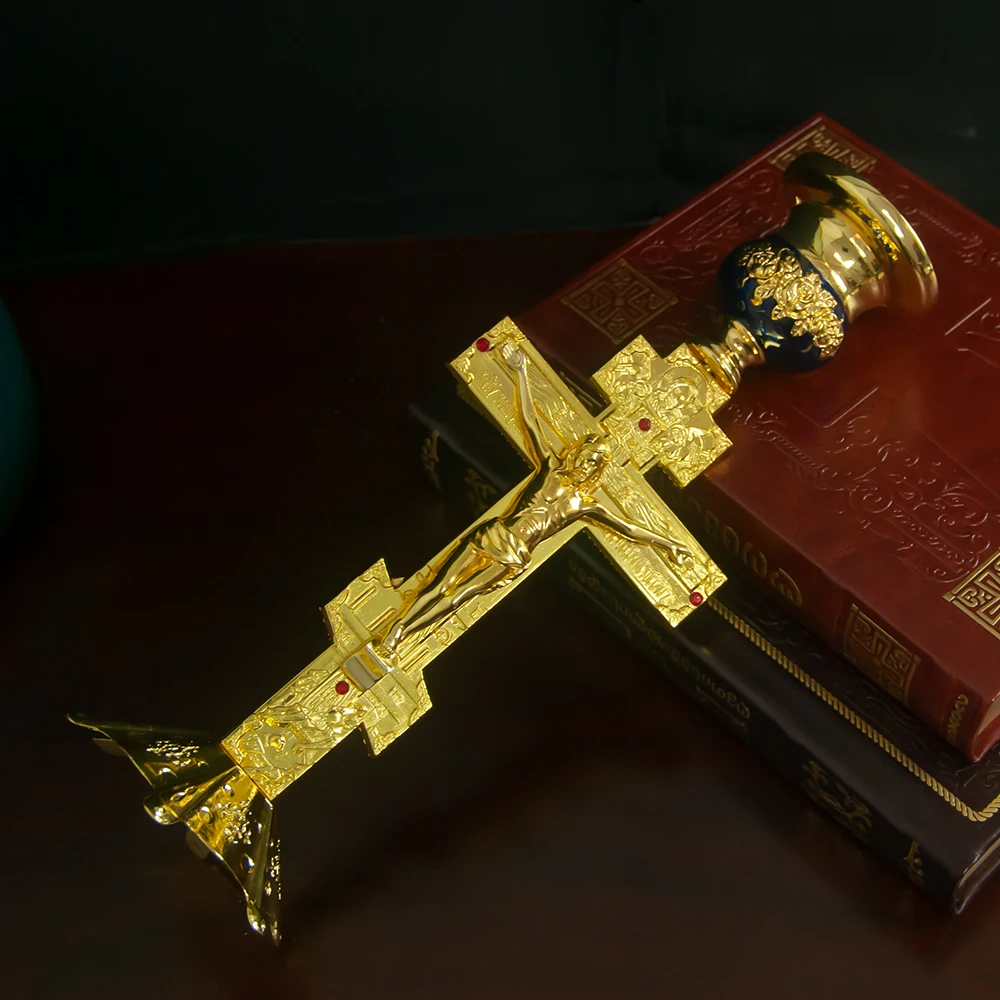 HT Gold Plated Candlesticks Church Jesus Crucifix Candle Holders with Round Base and Floral Design