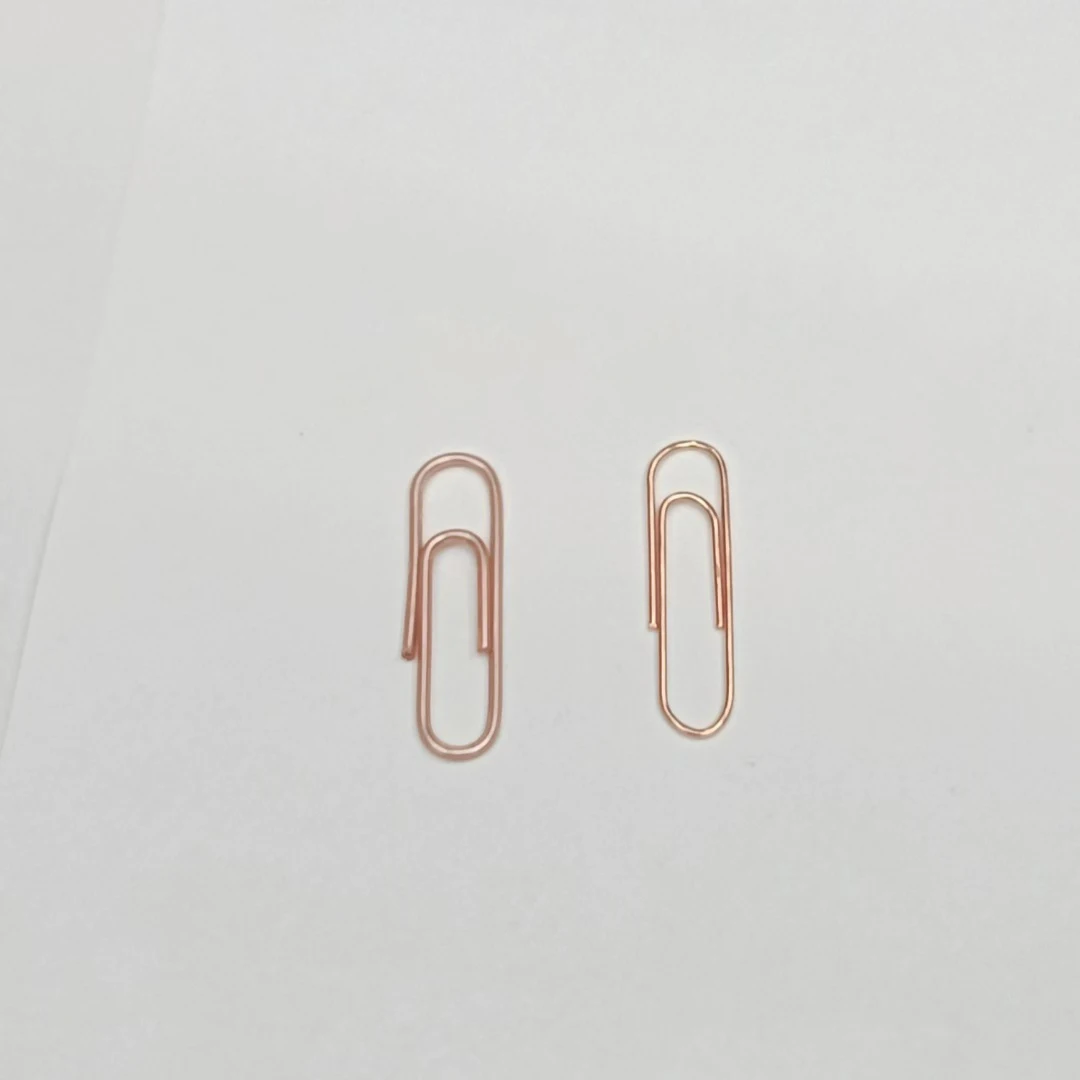 33MM 28MM Colored Unique Designer Paper Clip Types Of Decorative Paper Clips 100Pcs A Colorbox