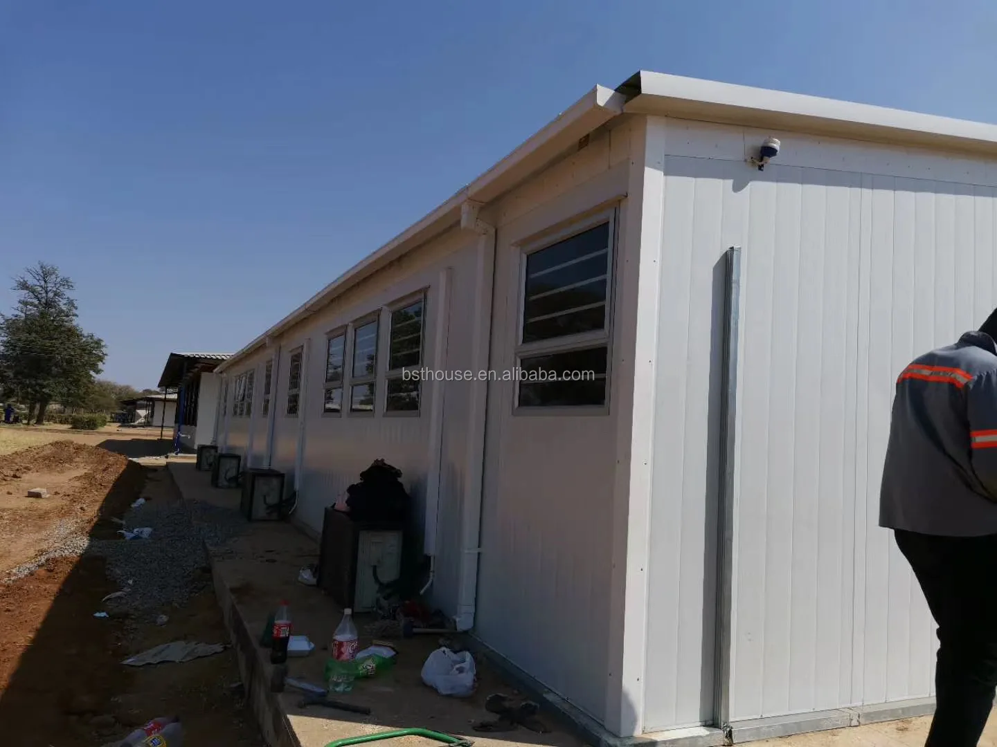 Hotel /High Rise Apartment Building -China Quick Build Cheap Prefab Container House Homes Modular Room