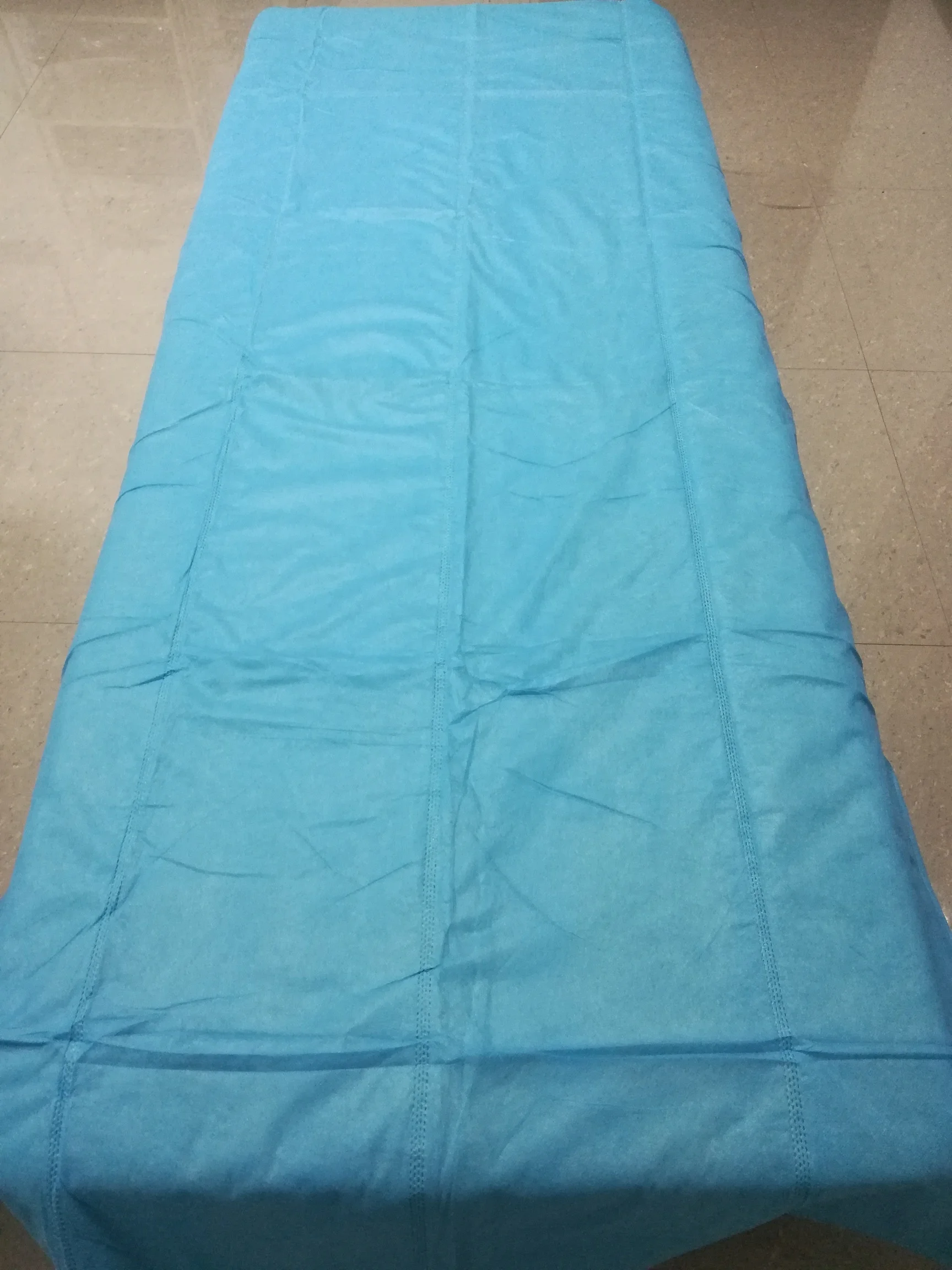 110*190cm Hospital Warming Blanket Hygiene Nonwoven Blanket Disposable Blanket