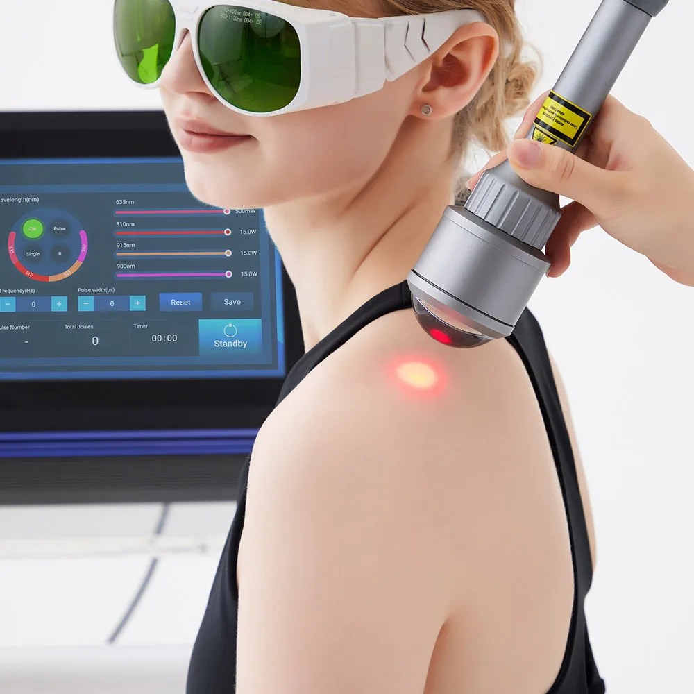 Class 4 Physical Laser Therapy 635nm 810nm 980nm 1064nm Machine 45W High Power For Body Pain Relief