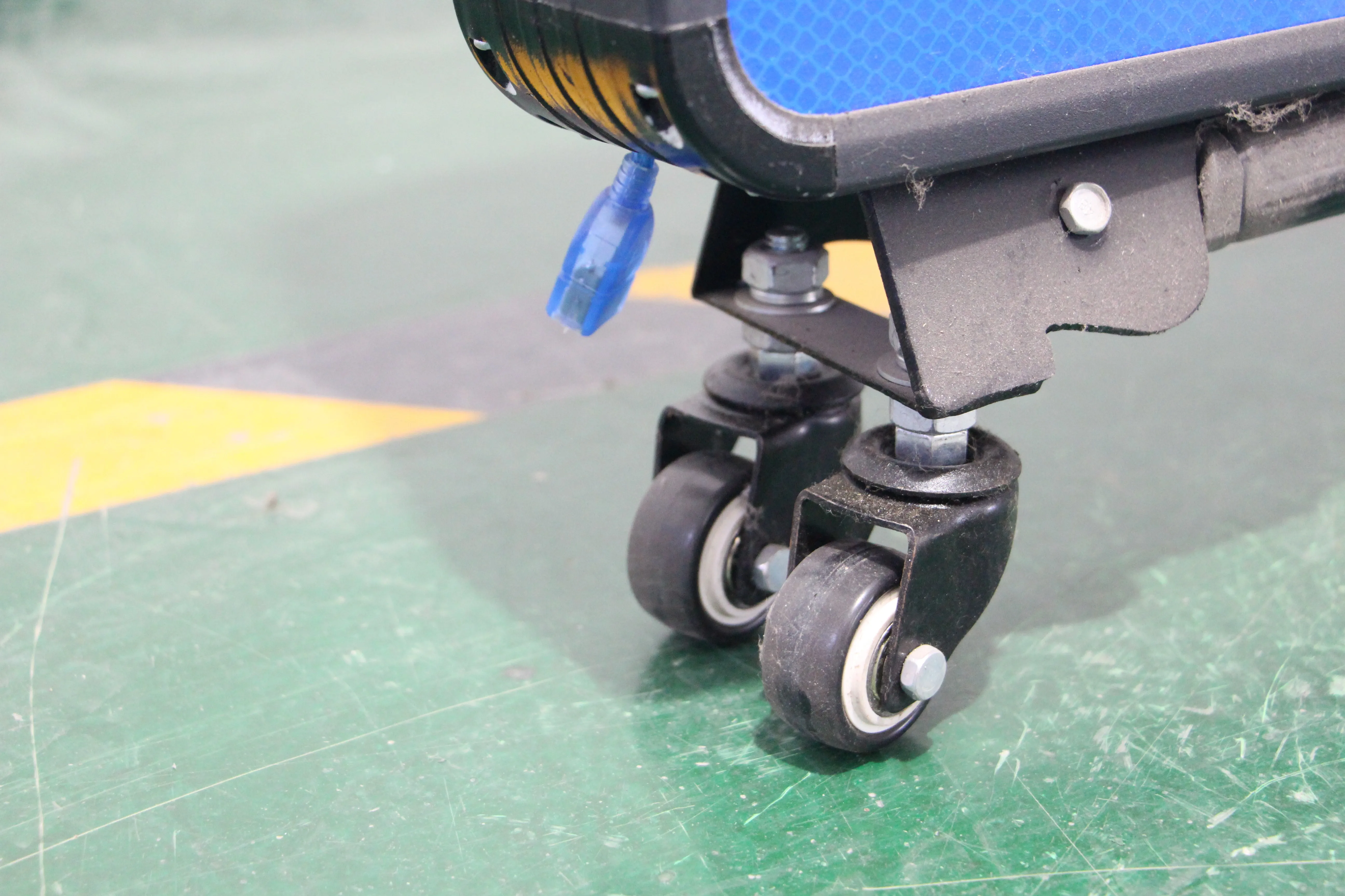 Portable Solar LED warning led display screen LED Signal Screen traffic warning board