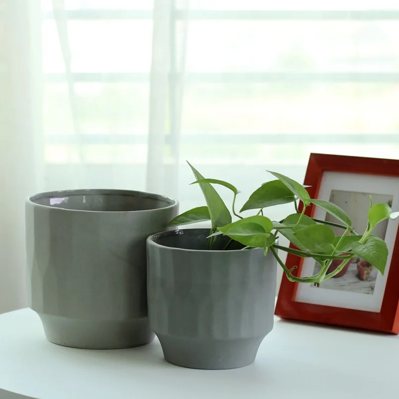 New modern design white and light grey colored clay ceramic planters for indoor decor