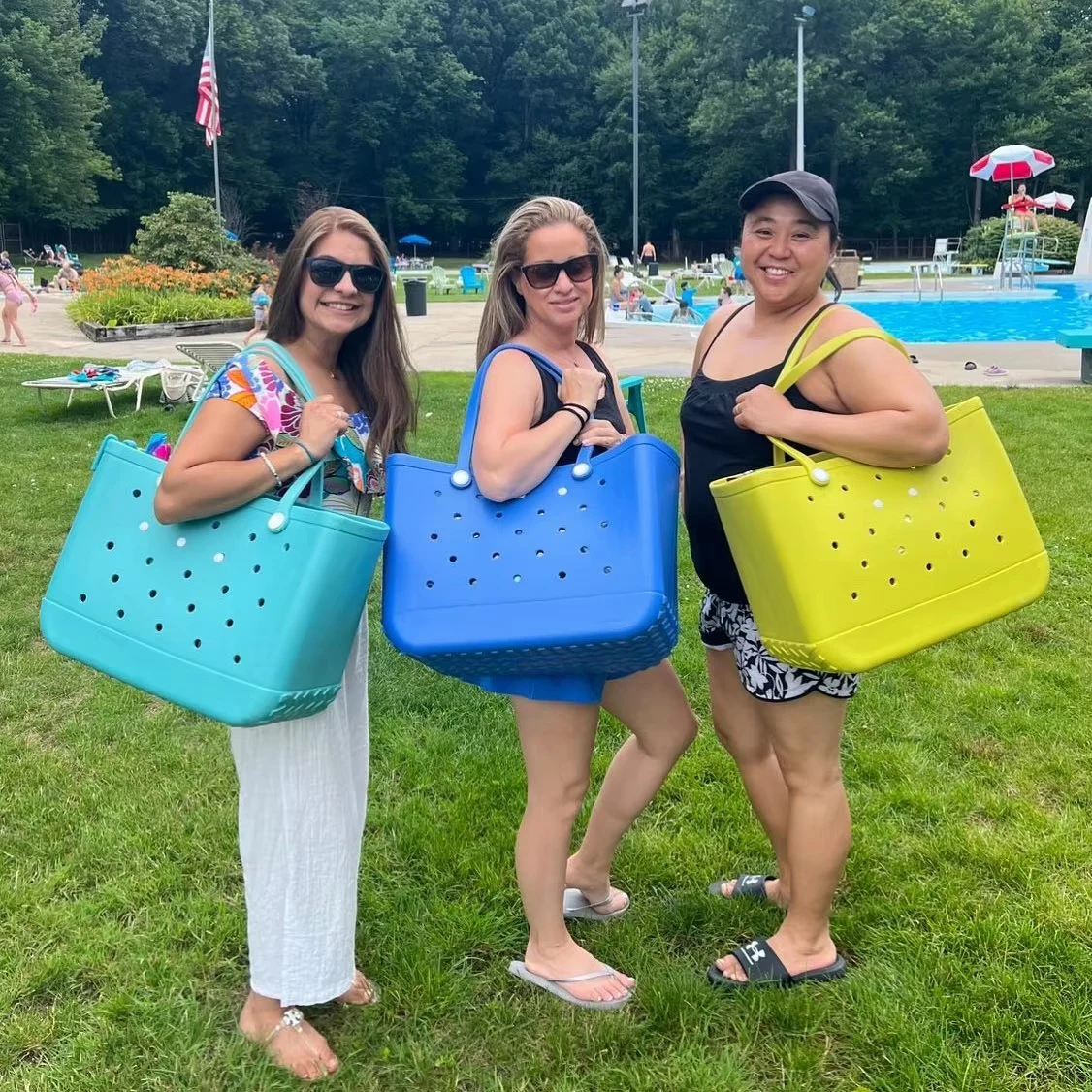 Best Selling 2024 Unisex Kids Beach Bag Summer Tote Two Handles Waterproof Small Rubber EVA Silicone Open Closure Fashion Bag