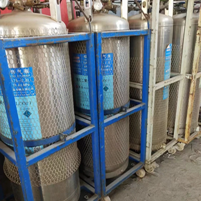 195L liquid nitrogen, liquid oxygen, and liquid argon Dewar tanks produced in 2019 that have been used