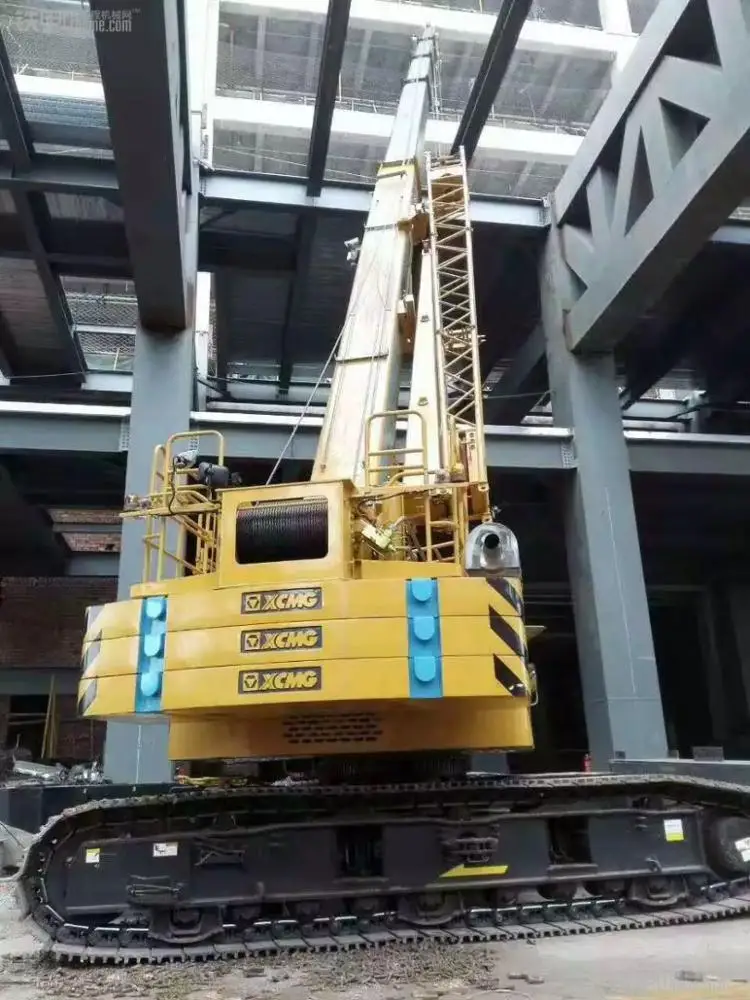 Chinese XCMG 220ton  XGC220T Telescopic Crawler Crane