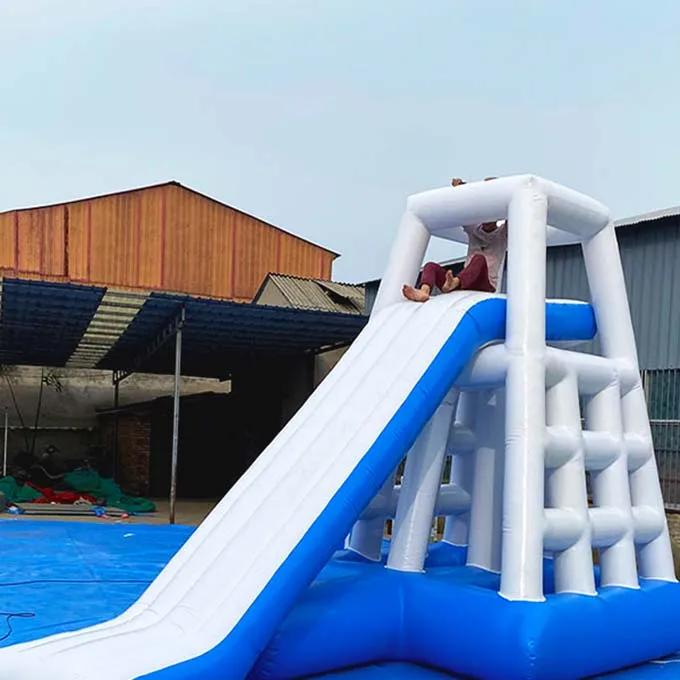 Commercial Grade Inflatable Bounce House Water Slide With Pool Inflatable Beer Pong Game
