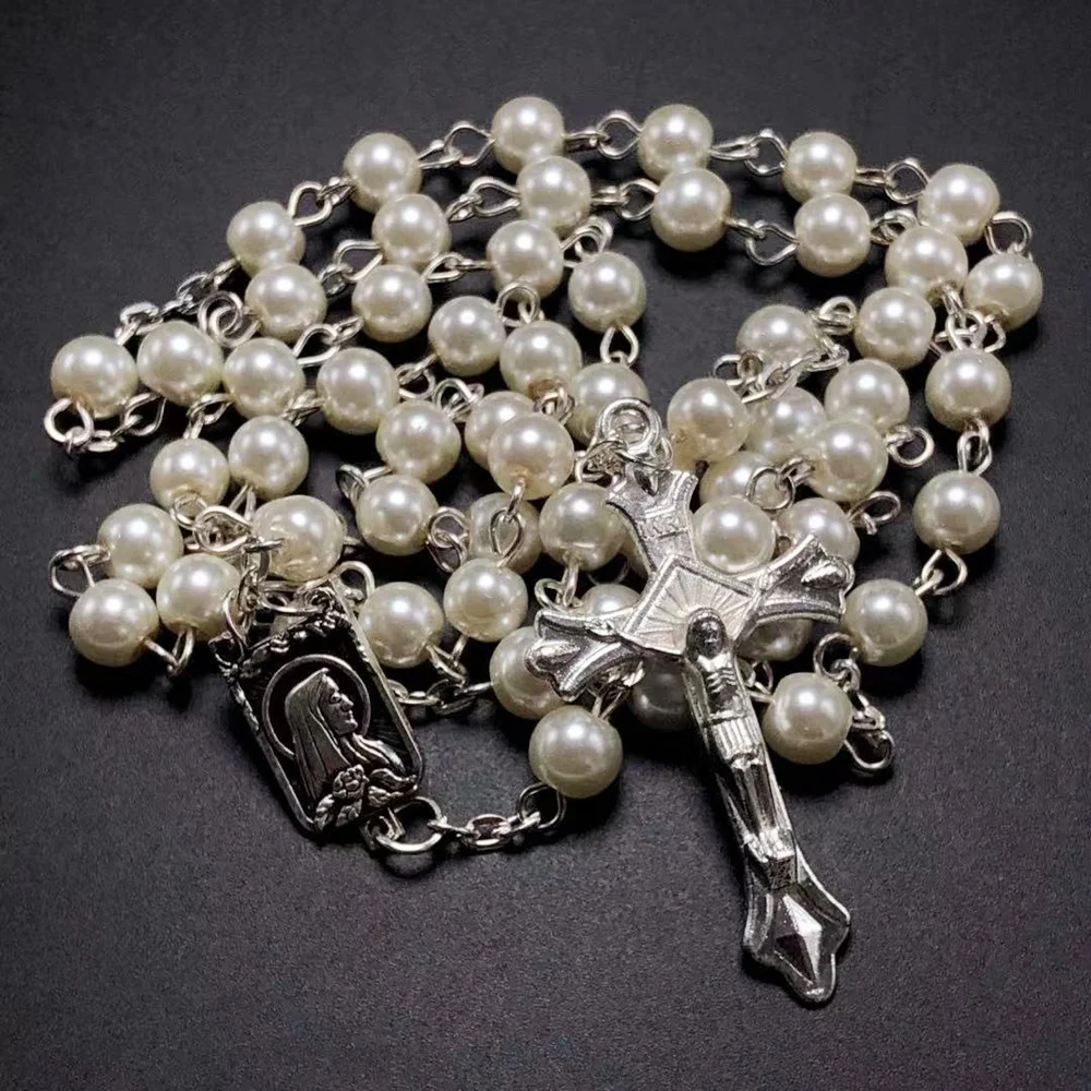 6mm Red Color Glass Pearl Beads with Coral Rose Beads Rosary with Louders Center Piece and Crucifix