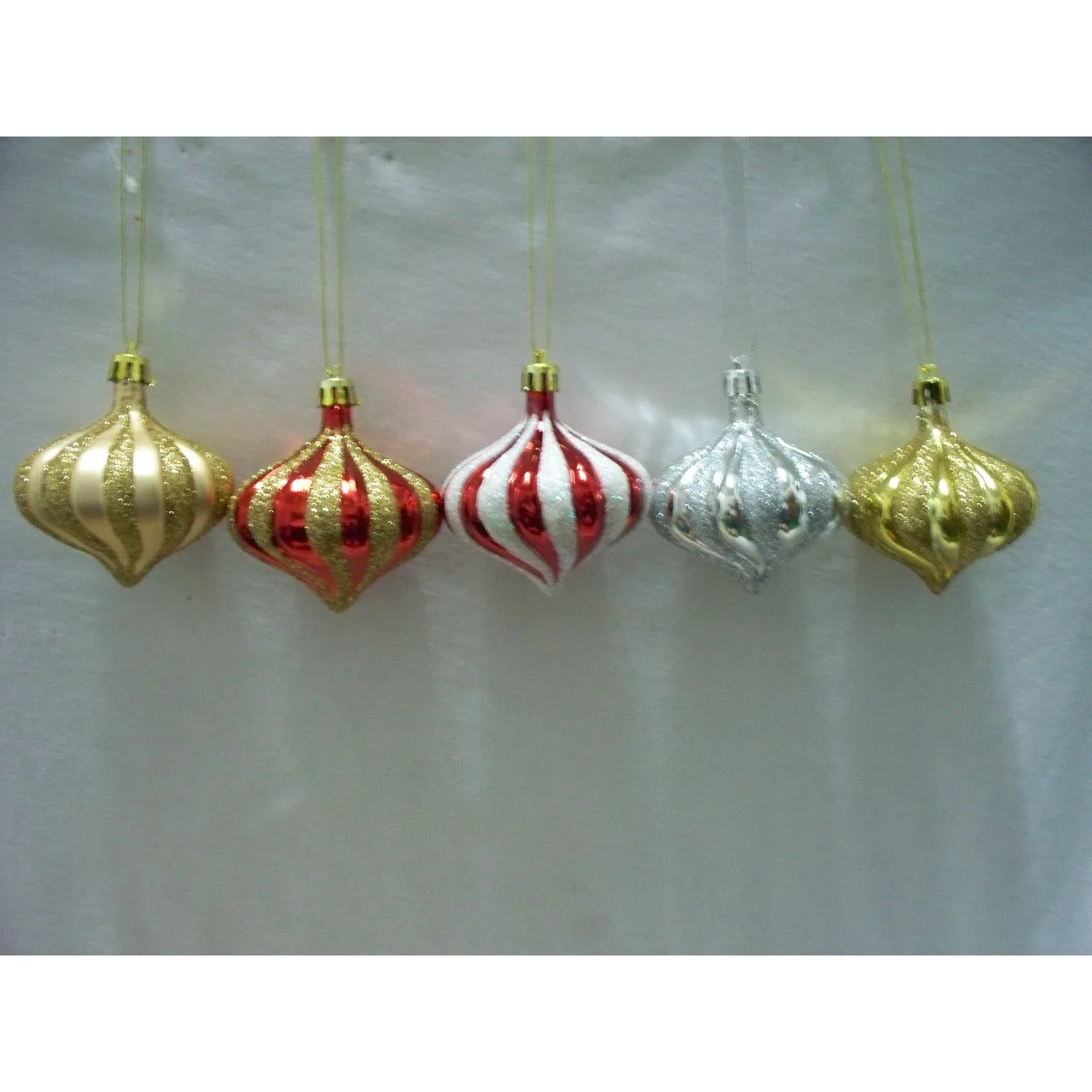 Custom 80mm 100mm Glitter Plastic Shatterproof Ball For Christmas Tree Decorations Bulk Christmas Ball New Year Balls