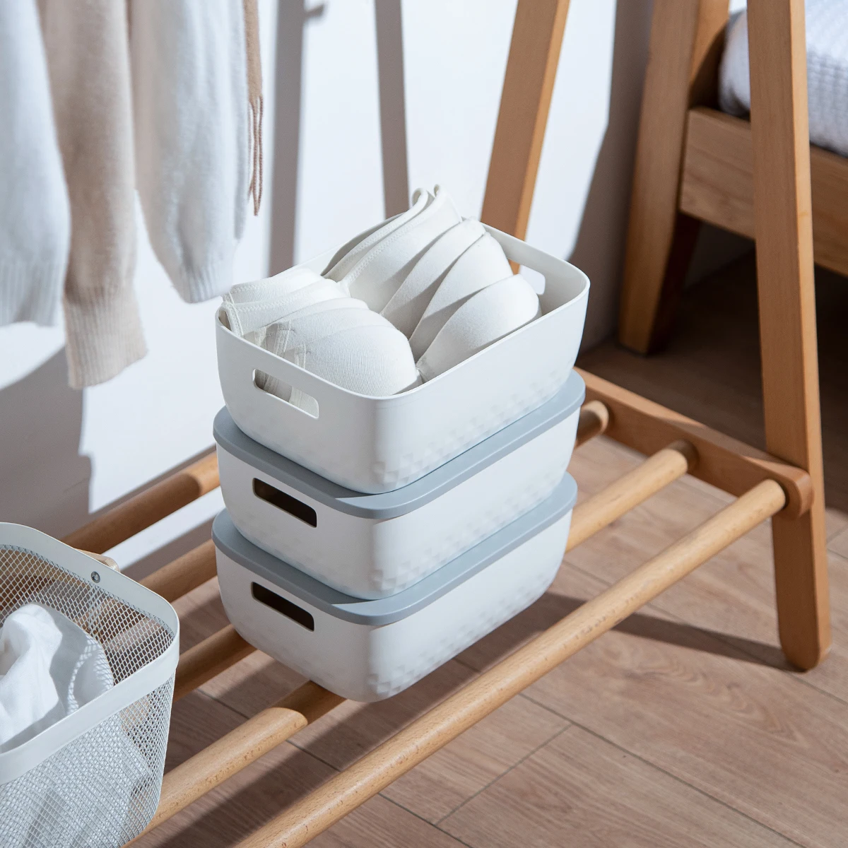 Rectangular Durable Stackable Organizer Basket Storage Bin Plastic Box With Lid