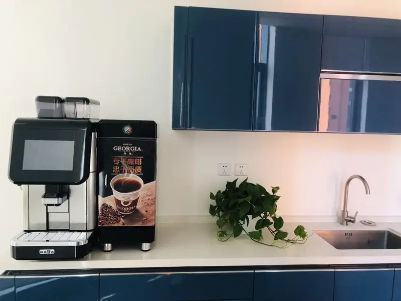 
Espresso Coffee Machine with Fresh Milk-Phaeton 