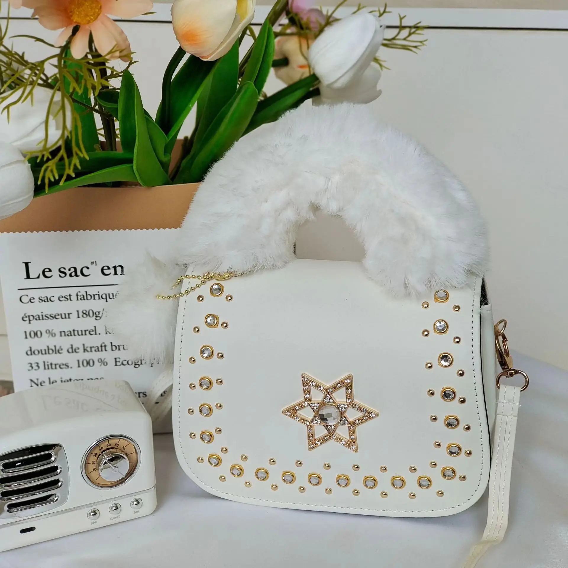 Cross-border new plush hand-held hand-held trend all-match ladies one-shoulder fashion multi-functional oblique cross-woman bag