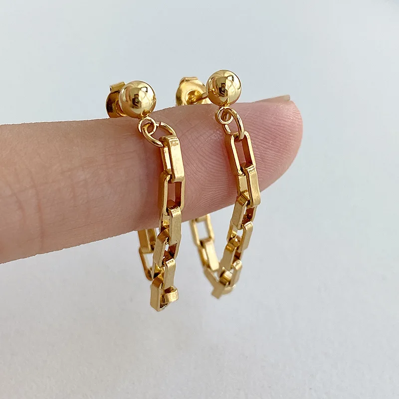 Fashion Earing Trend 2022 Screw Type Stainless Steel Paperclip Link Beautiful Earring Designs For Women