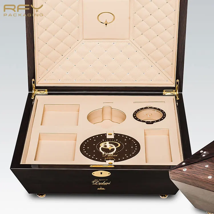 China luxury wooden perfume packaging gift box