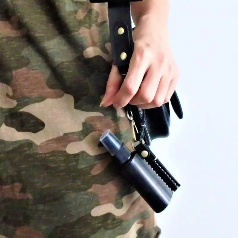 Hot Leather Hand Sanitizer Holder Gel Spray Holder Pouch Bag Spray Dispensing Bottle Case Leather Craft Bag Keychain