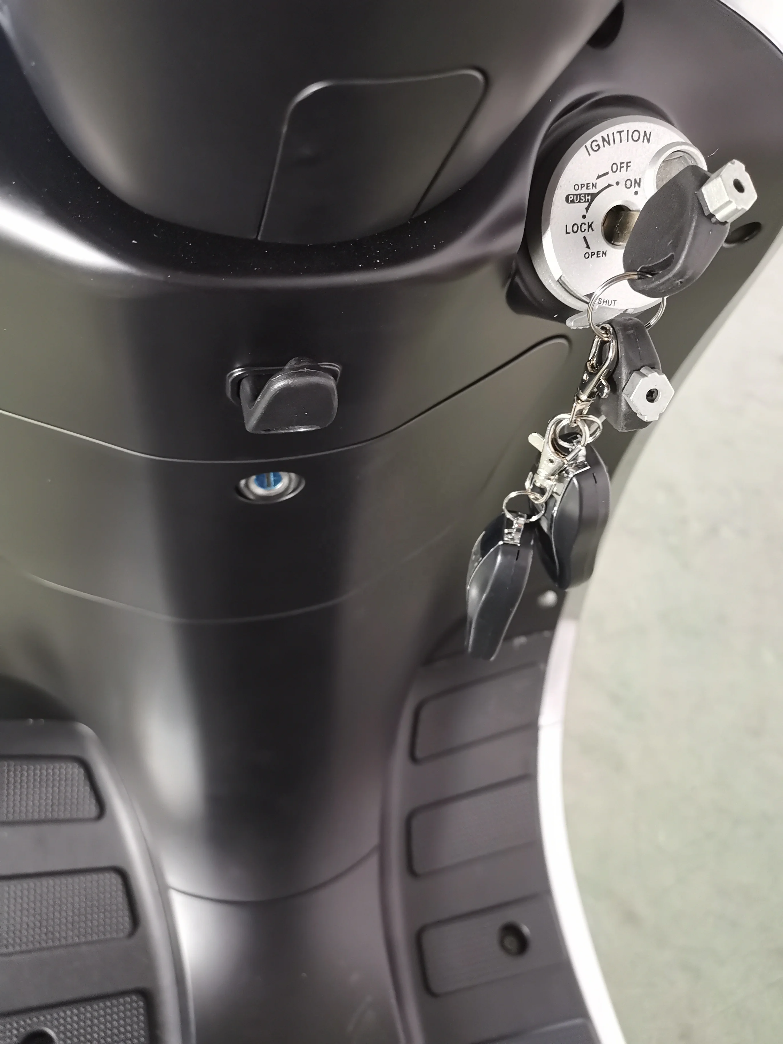 
adults electric motorcycle 3000w with cheap and powerful with portable LG lithium battery 