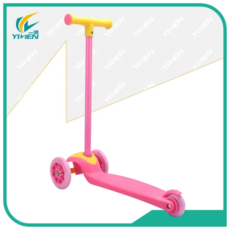 Promotion Cheap Price LED Light 3 Wheel Mini Kids Scooter