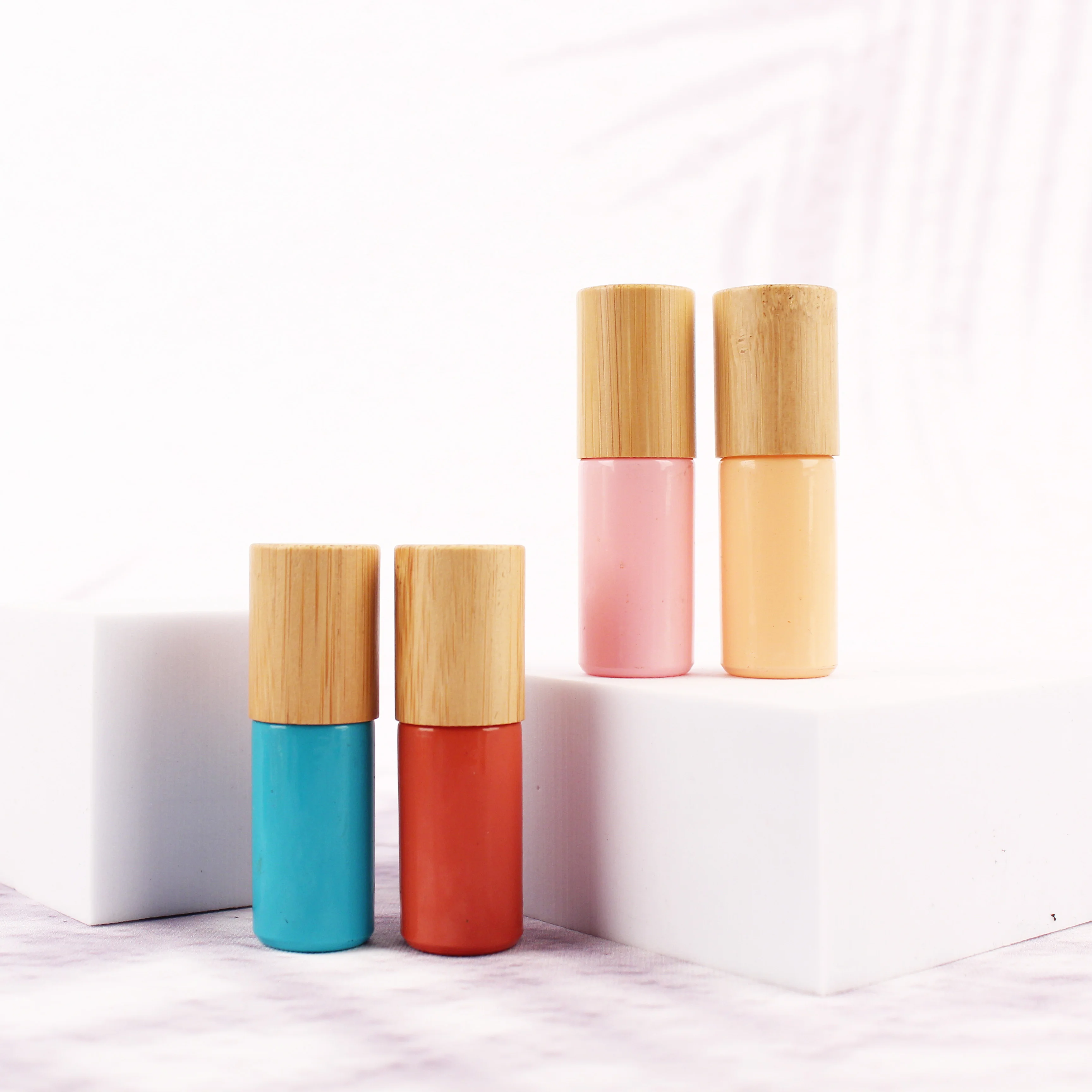 round empty colorful 5ml glass cosmetic roll on bottle with metal roller