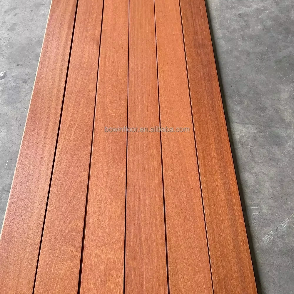 water and UV proof oiled wood siding bangkirai timber cladding