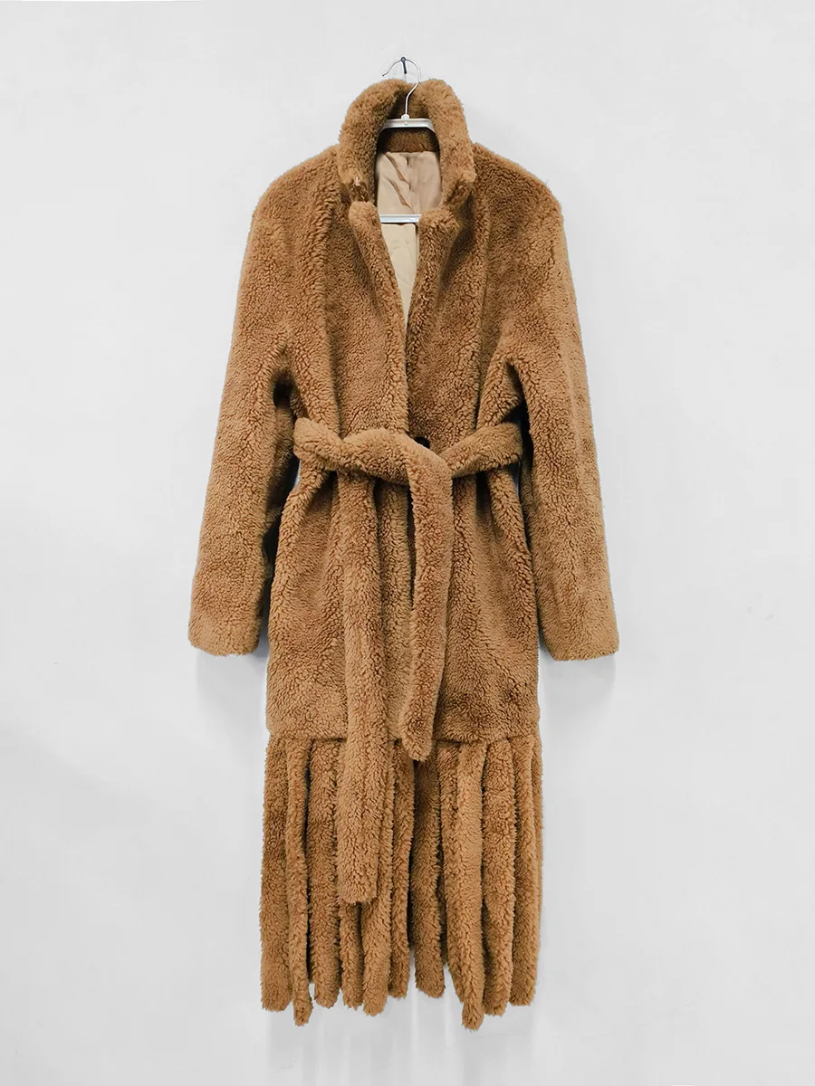 2023 Autumn and Winter New Niche Design Sense of Wool-like Coat Female Winter Suit Collar Plush Splicing Wool Strip Long Coat