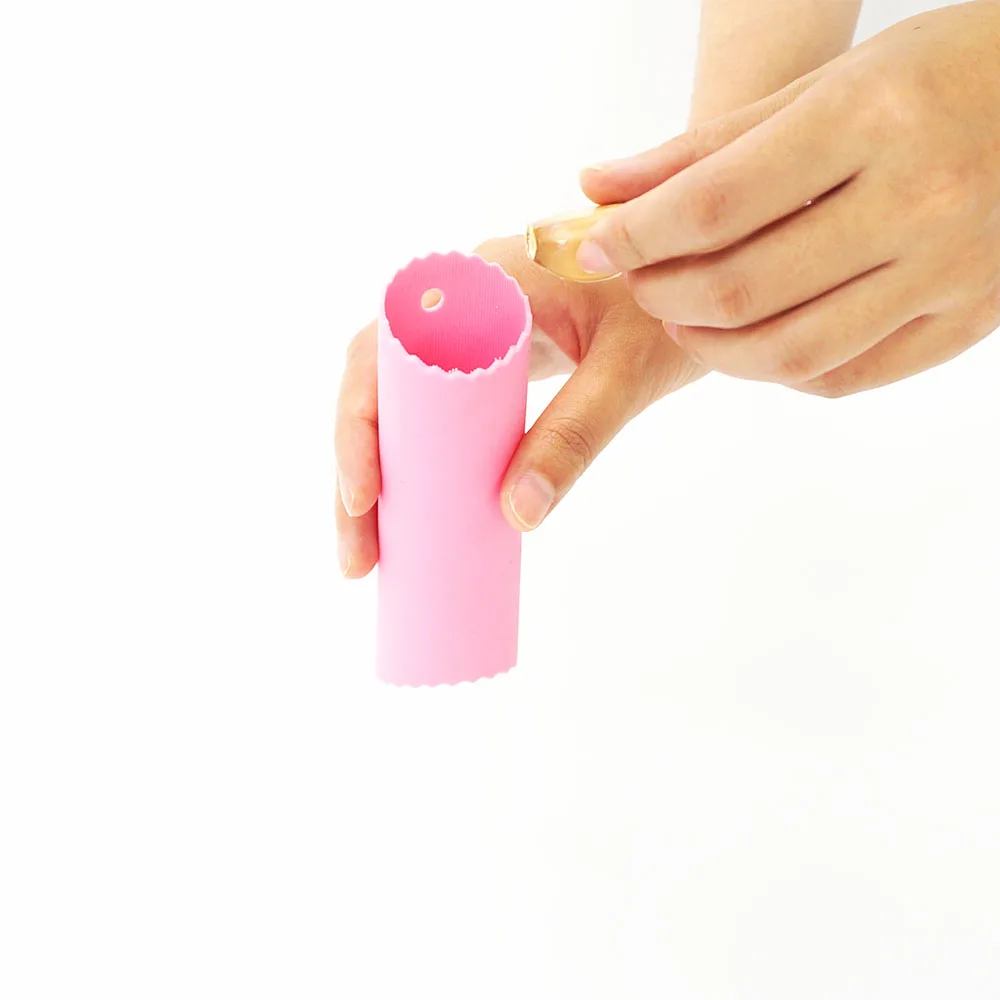 Food Grade Mincer Crusher Garlic Small Kitchen Peeling Tools Silicone Garlic Press