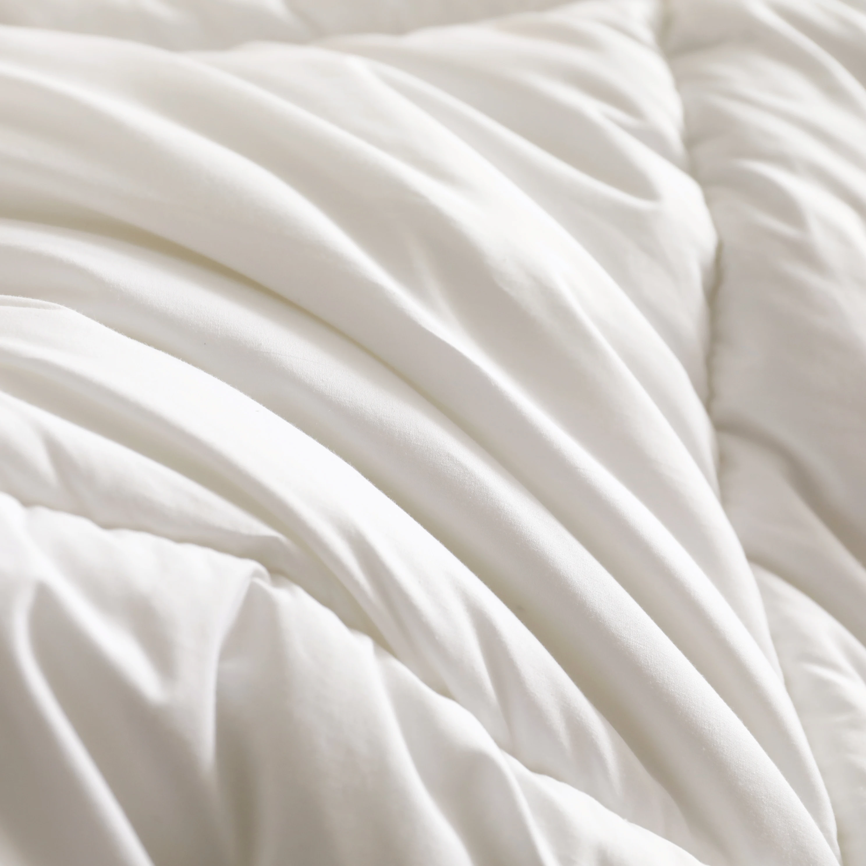 High-end three-dimensional comfortable mattress hotel home protective mat non-slip mat is soft and comfortable wholesale