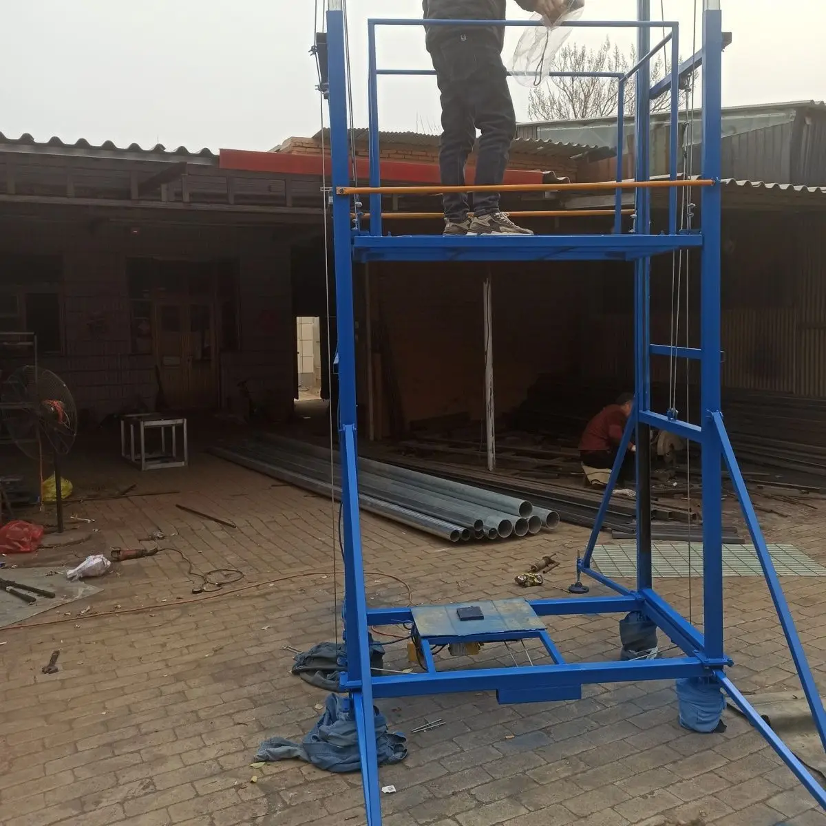 Low Price And Durable Scaffolding Steel Electrical Scaffold With Snap Lock