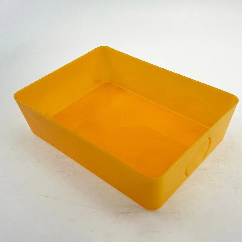 Пластиковый лоток для хранения продуктов питания или больницы
