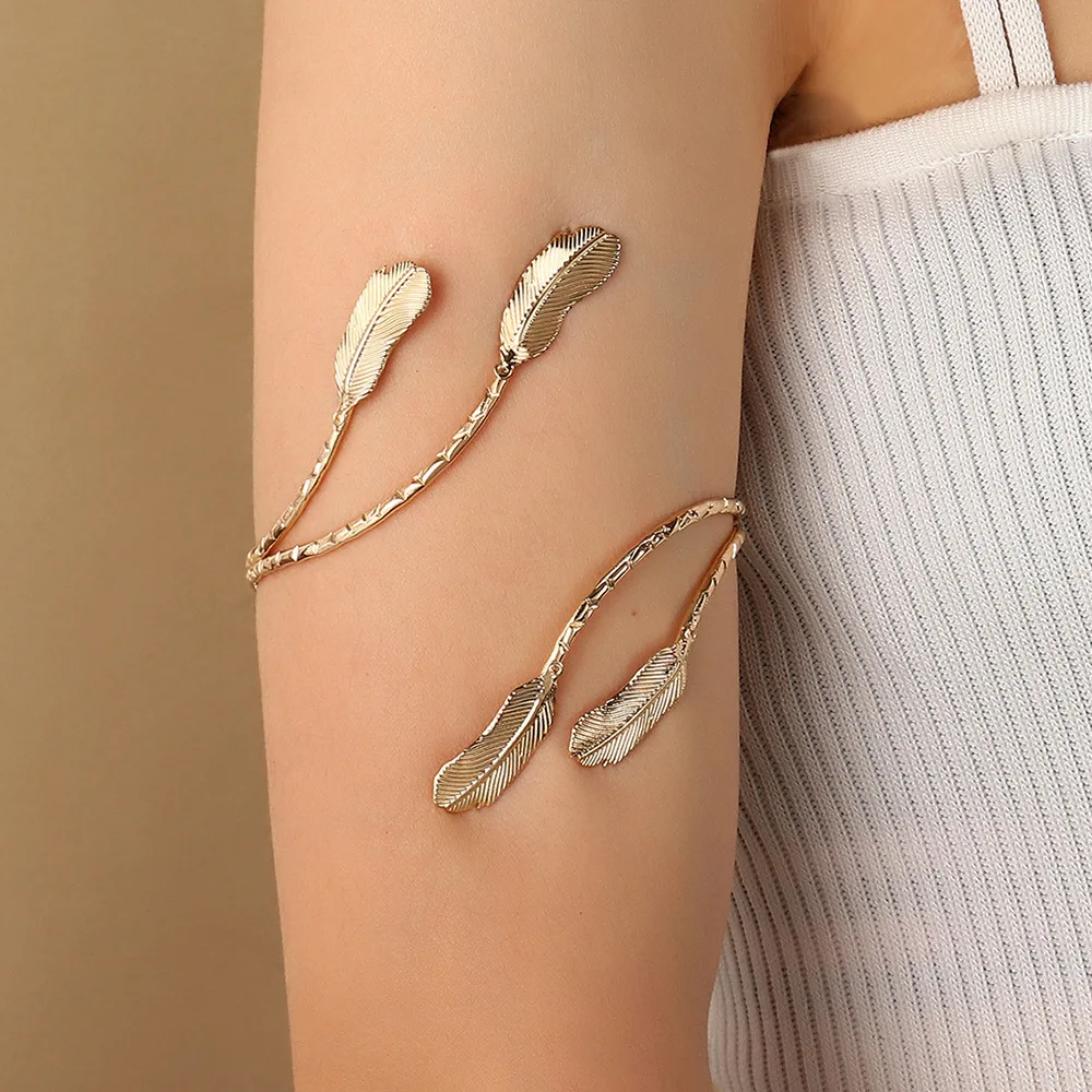 New Fashion High Quality Arm Bracelet Jewelry Gold Plated Geometric Arm Cuff