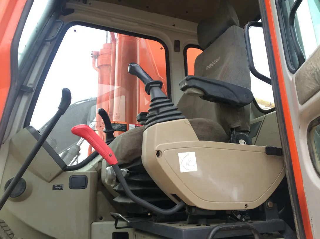 Лидер продаж подержанный экскаватор DH370 хорошее состояние большой 37 тонн использованный DH370-7 по низкой цене