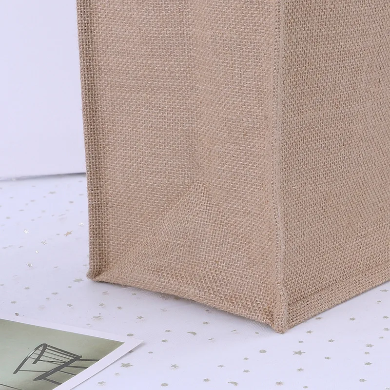 Manufacturer OEM Nature Tote Bag with Printed Logo Wholesale Eco Friendly Burlap Jute Shopping Bags Grocery Tote Bamboo Handle