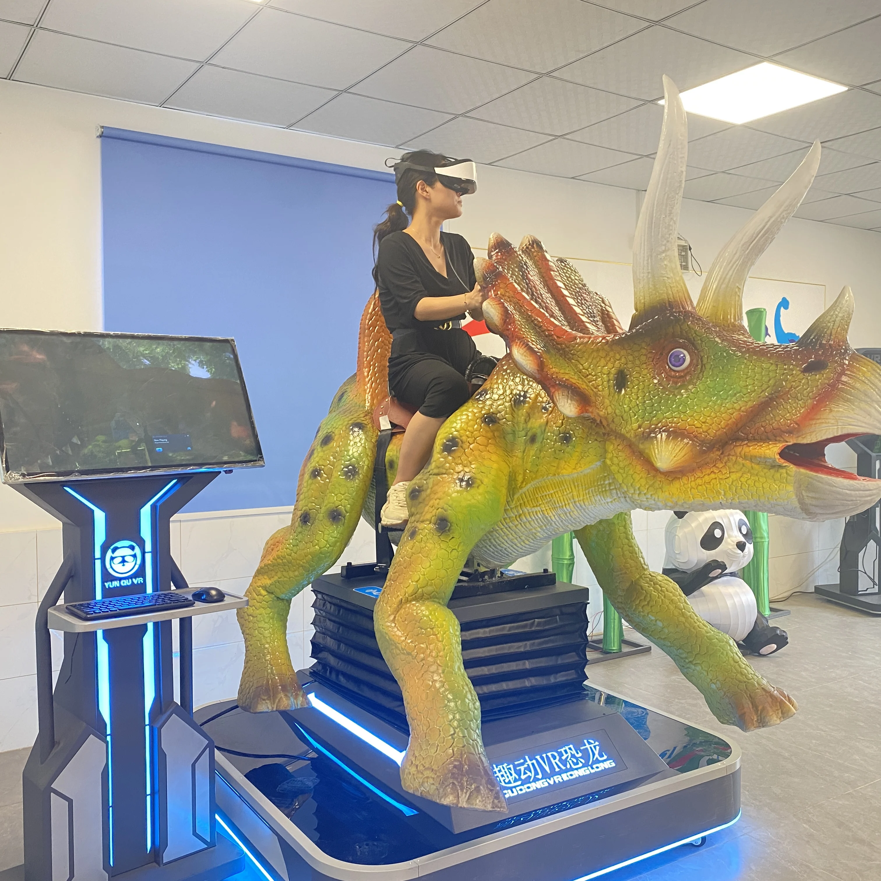 Zigong Manufacturer Electric animatronic animated model vr Dinosaur game machine for sale