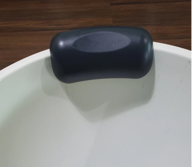 Premium Bath Pillow For Tub Comfort Spa Bathtub Cushion With Non-slip 2 Large Strong Suction Cups For Head Neck Back Support