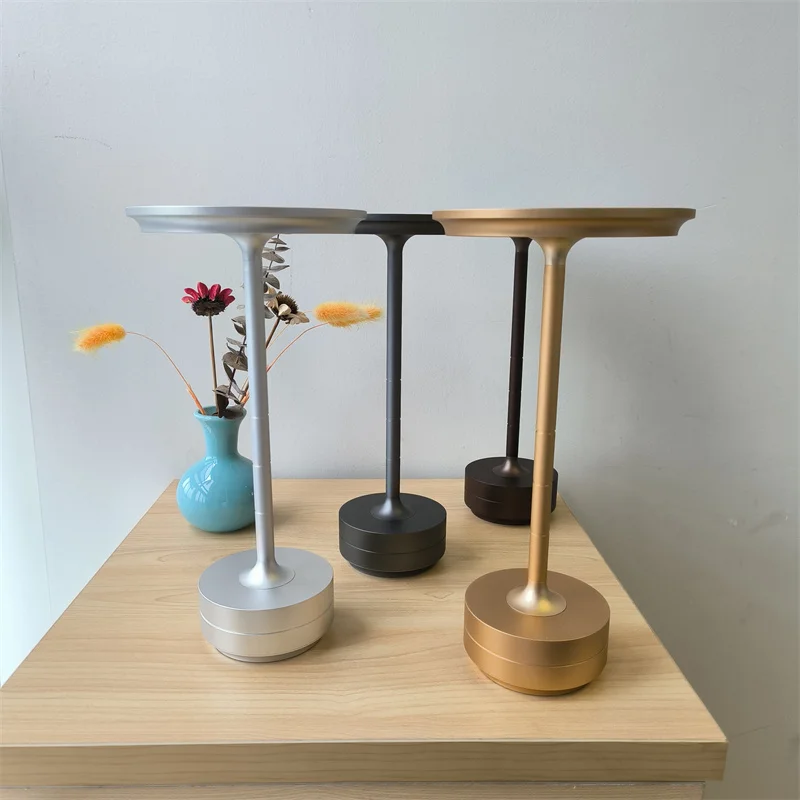 Hot Selling High Quality classic LED Bar Restaurant Decorative Touch Control USB Rechargeable Table Lamp with 3-level brightness