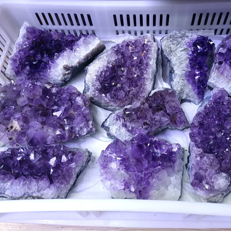 Wholesale Natural Grape Agate Cluster Purple Crystal Stone Mineral For Home Decor