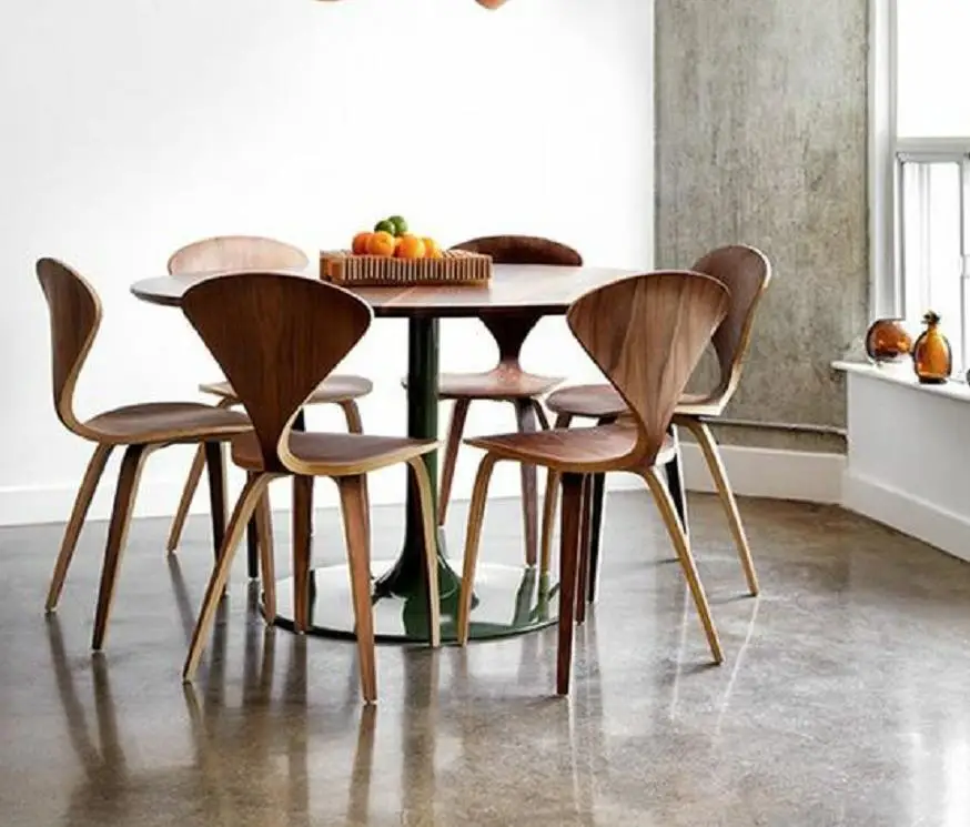 Modern restaurant wooden dining tables and chairs