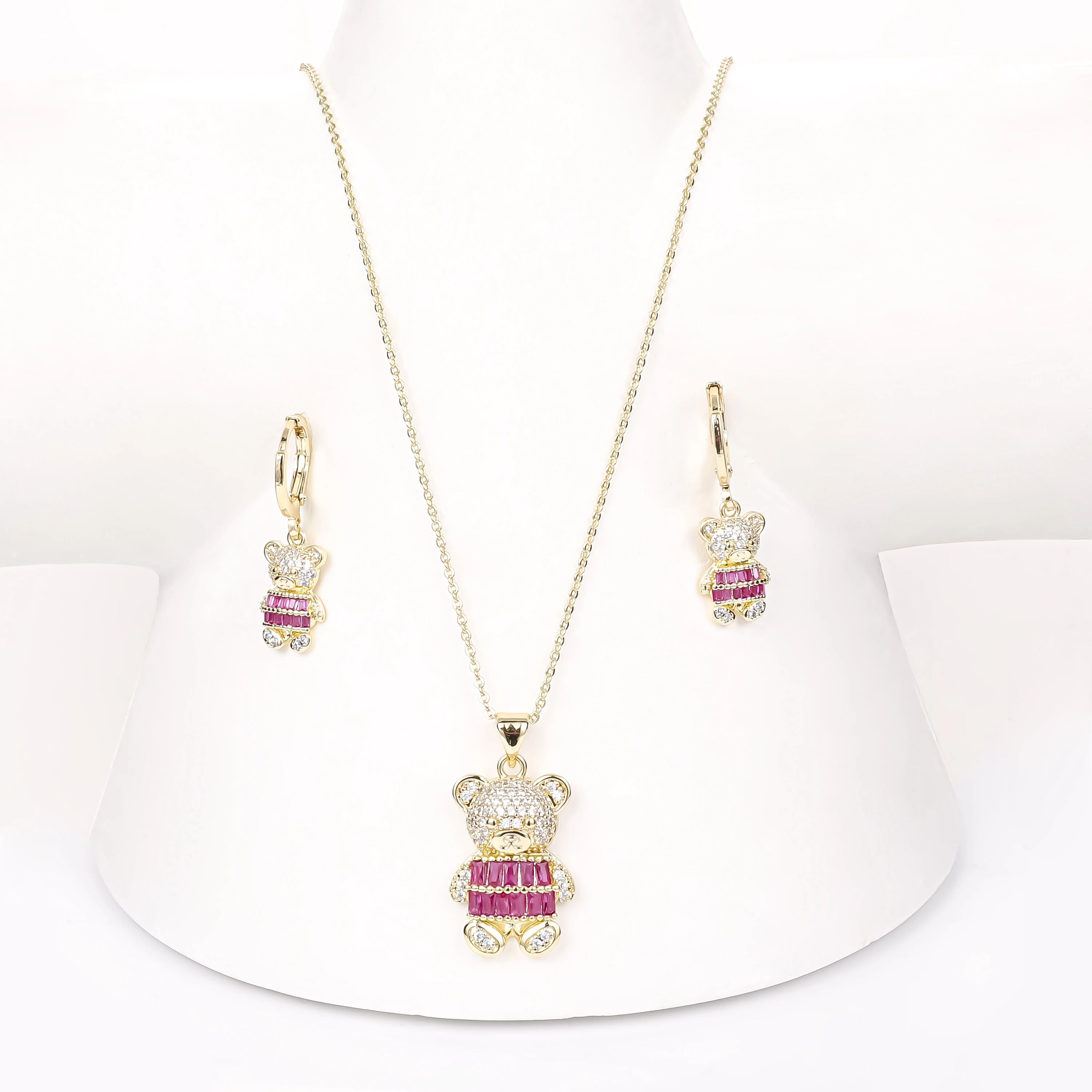 CM Jewelry Fashion Conjuntos De Joyeria 14K Gold Plated Women Jewelry Sets Zircon Earrings Pendant Necklace Cute Bear Sets