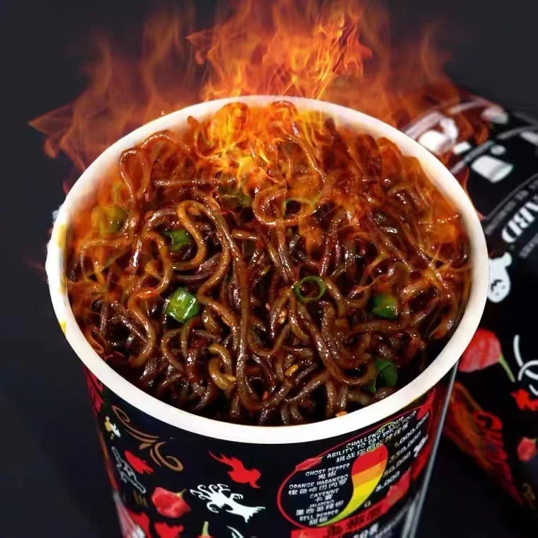 Chinese Manufacture Wholesale Type Ghost Pepper Flavor Noodles Custom Food Ramen Hot Cup Instant Noodles