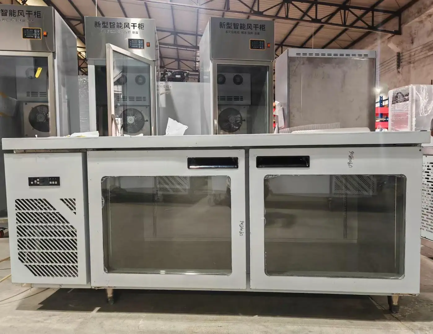 Commercial Kitchen Refrigerator Blast Deep Built-in storage basket Freezer Baking chiller fridge refrigerator top-freezer