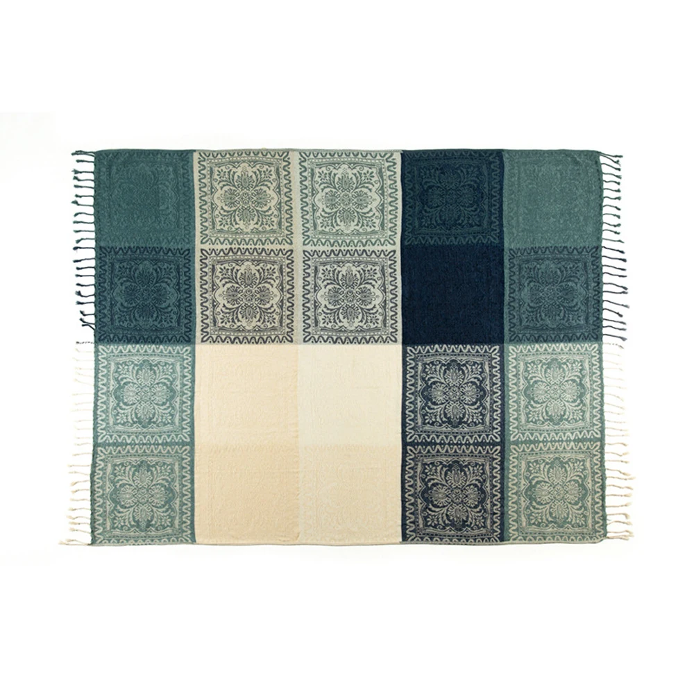 2023 Factory Custom Chenille Throw Blanket Southwestern Aztec Decor Bohemian Navajo Native America Blanket For Home Sofa Wall