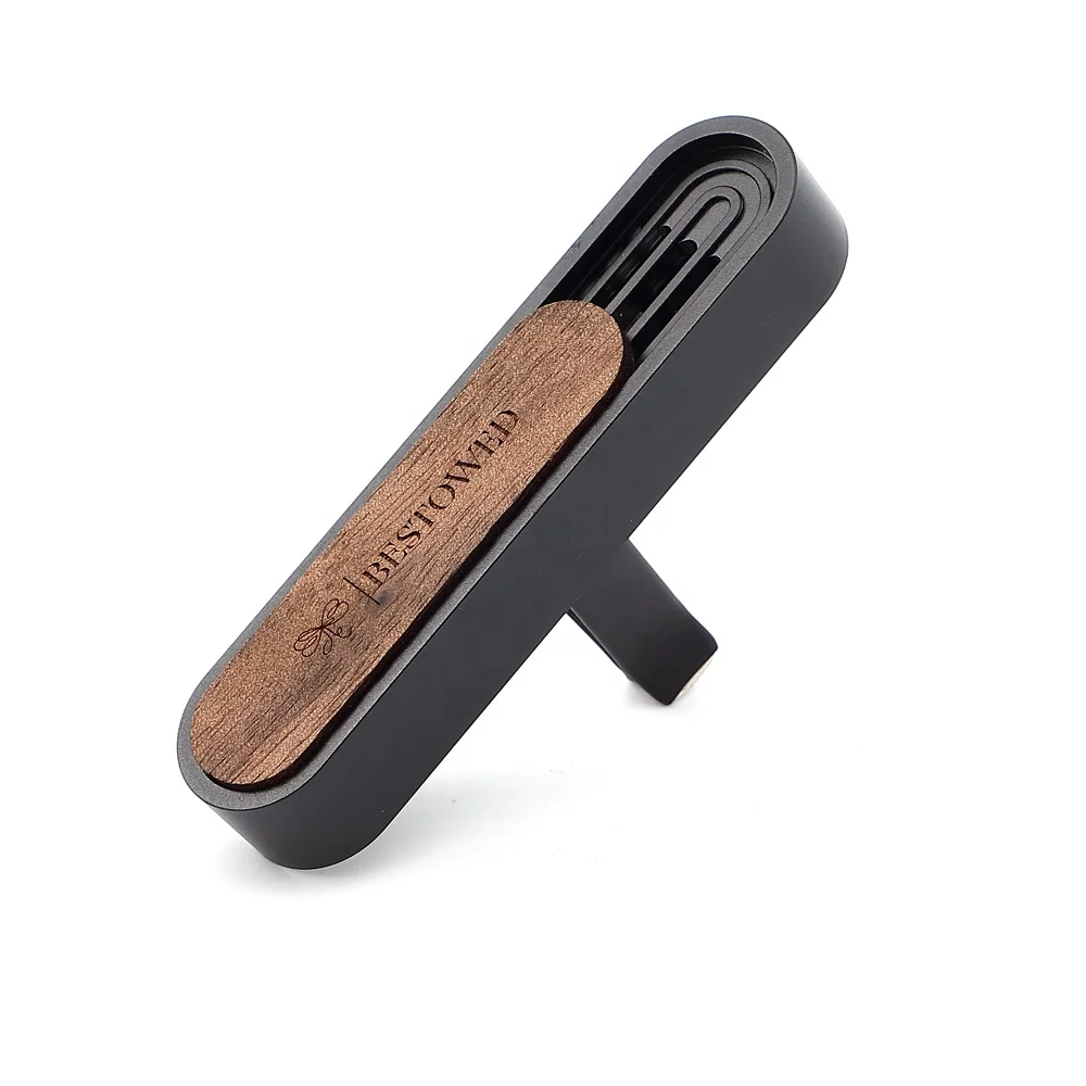 2024 New custom Wholesale Car Air purifier waterless essential oil alloy Car vent Clip Diffuser With Lasting fragrance