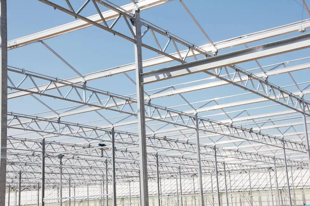 FUMA Low Cost Multi-span Agriculture Commercial Heating System Glass Greenhouse For Sale