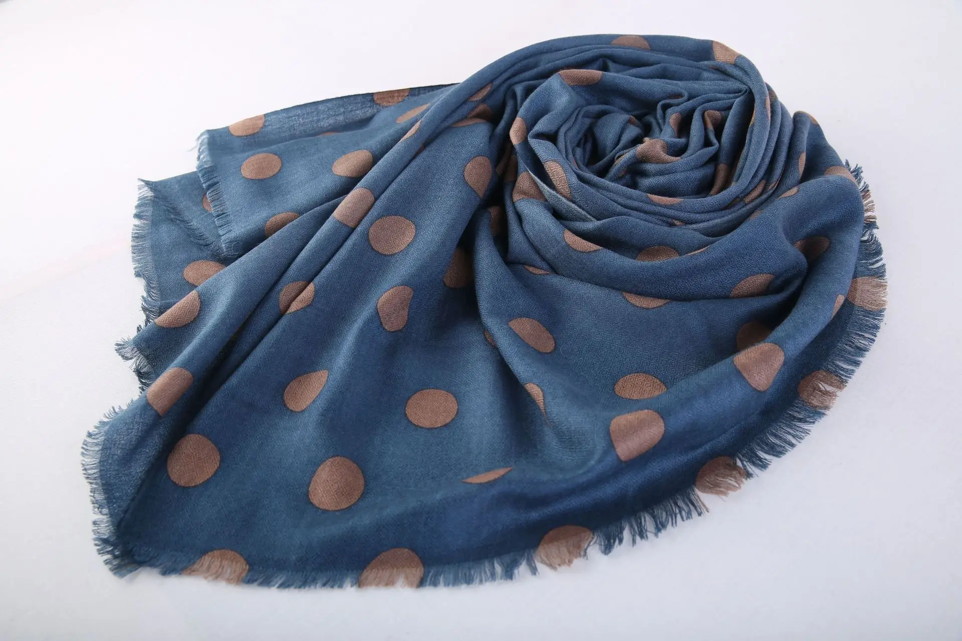 Manufacturers wholesale new plaid cashmere scarf shawl pure mongolian cashmere